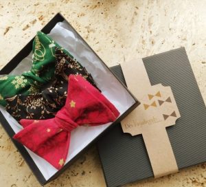 Coffret de nœuds papillon festifs
